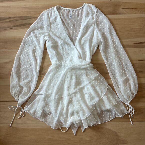 Lucy in the Sky Womens Wrap Dress in Ivory Dotted Chiffon Size‎ Medium NWOT - Picture 1 of 9